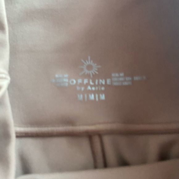 Beige Aerie Offline Leggings with Cute Crossover - Picture 3 of 3